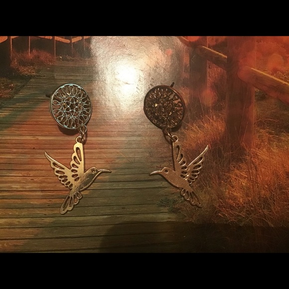 Hummingbird gold earrings handmade BEAUTIFUL new - Picture 9 of 12